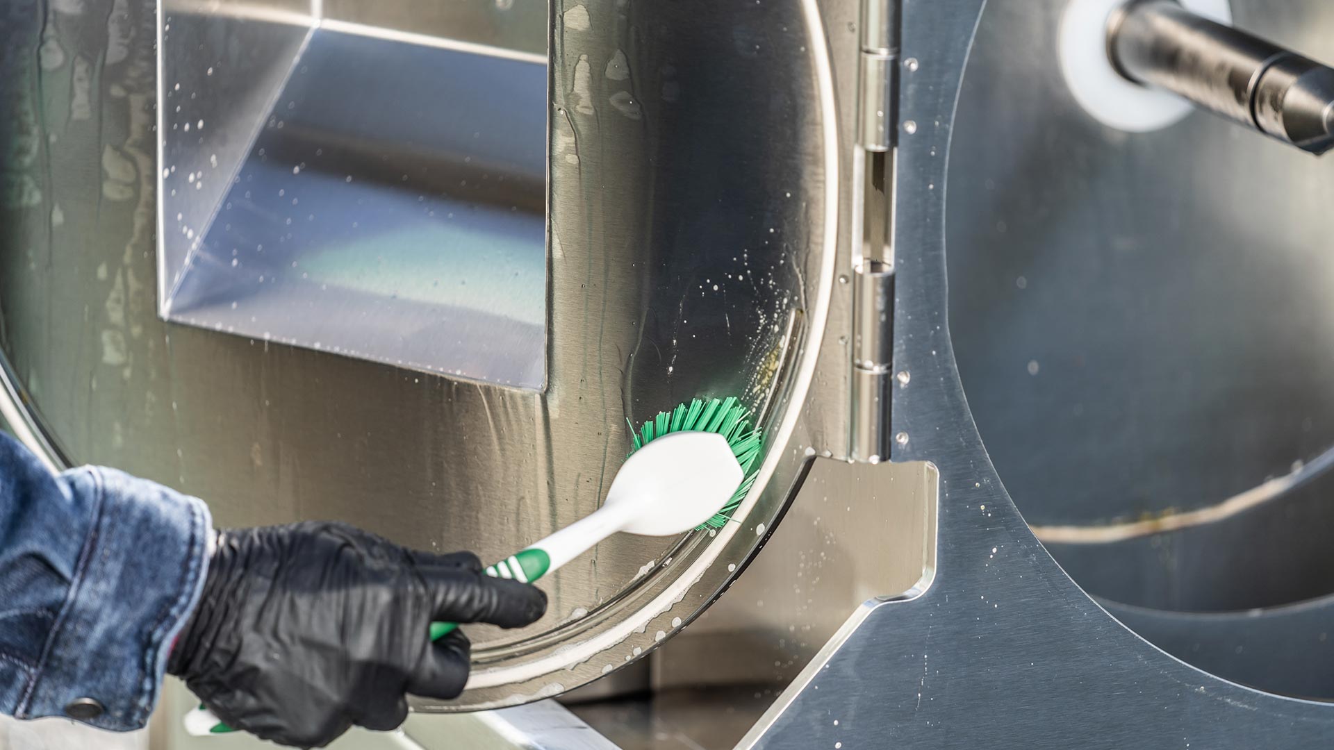 M210_Cleaning-30 M210_Cleaning-30