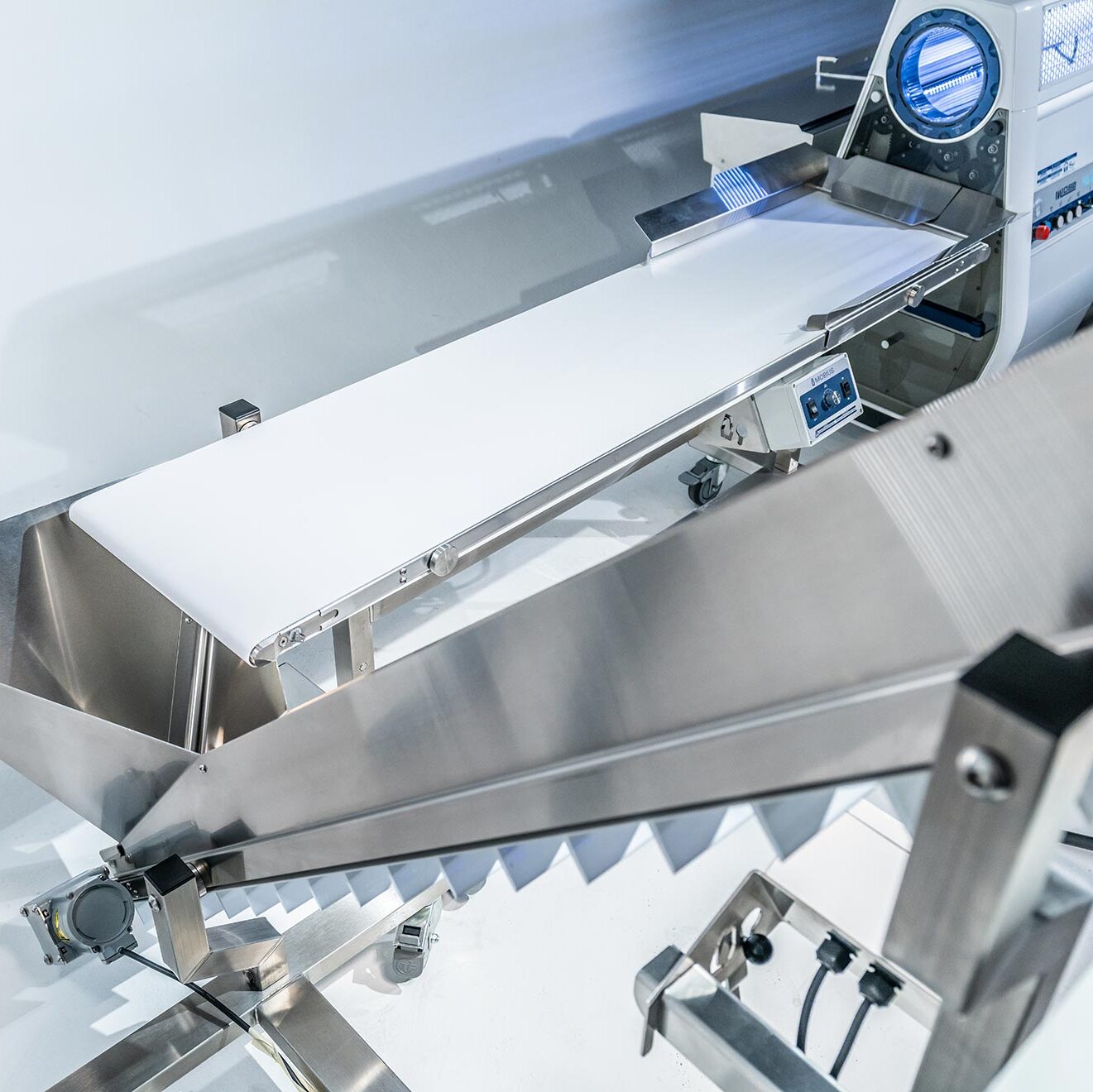 cannabis automation conveyors