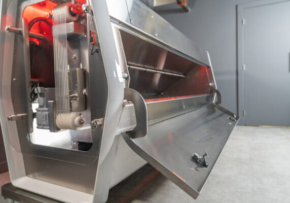 Mobius bud sorter with panels open and red lights on