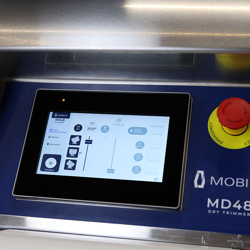 MD48_dry-trimmer-hmi MD48_dry-trimmer-hmi